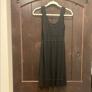 Elegant Black Sleeveless Dress